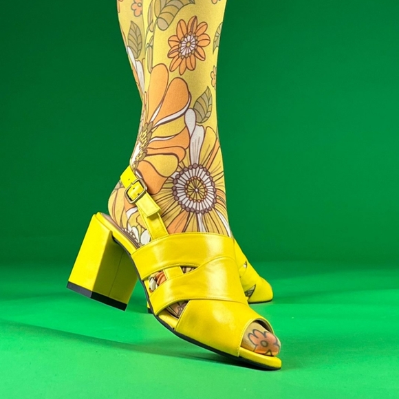 Mod Shoes the Willow in Sunshine Yellow size 6 - Picture 4 of 10